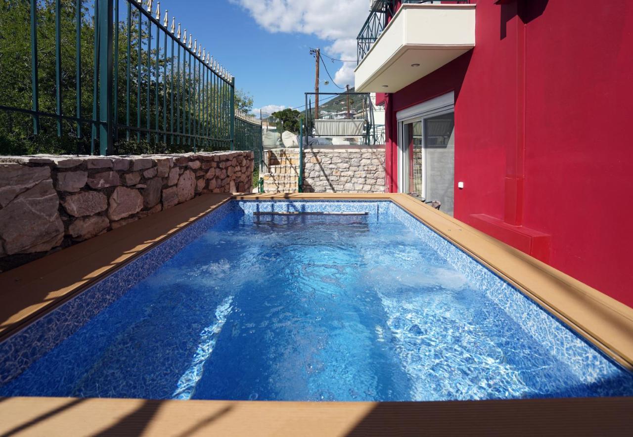 Semiramis Suites With Pool Kalamata Exterior foto